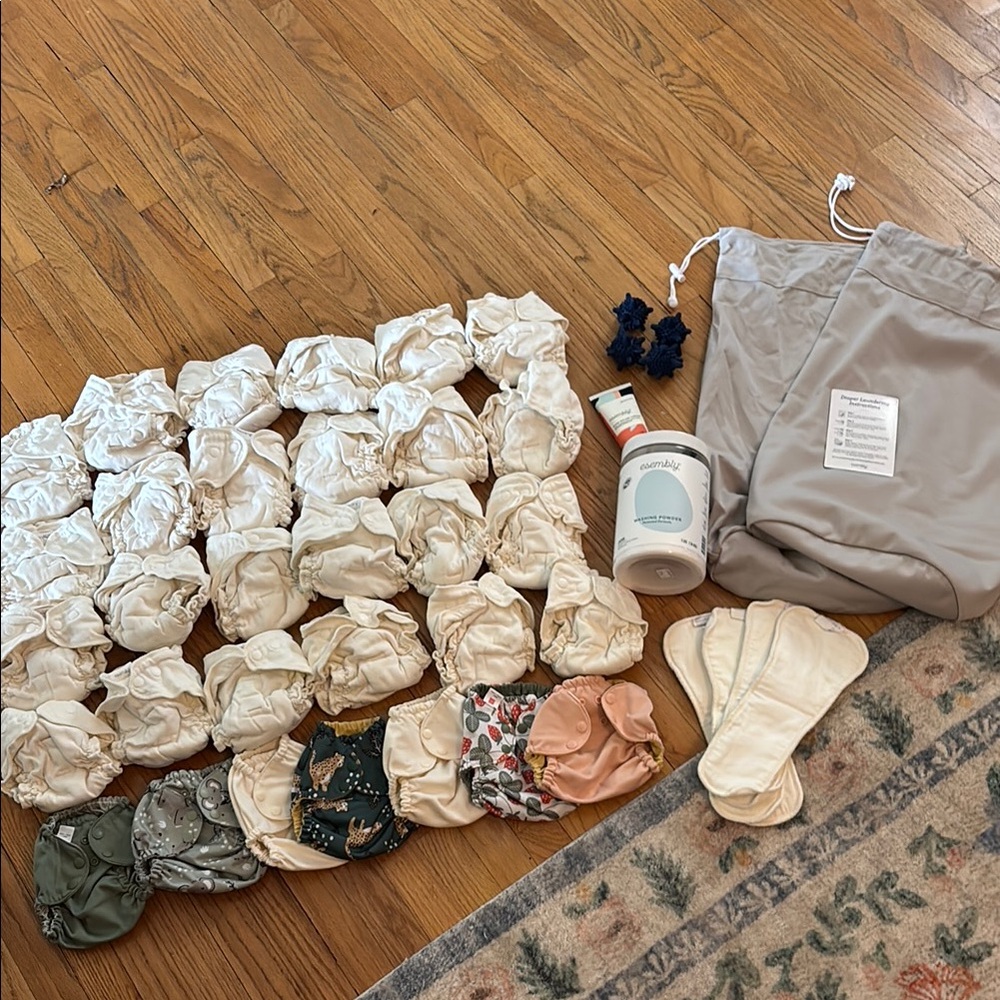 Esembly Size 1 Complete Cloth Diaper Set